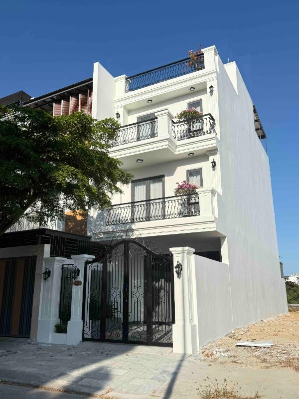 Nhà 3,5 Tầng KĐT Mỹ Gia Gói 5